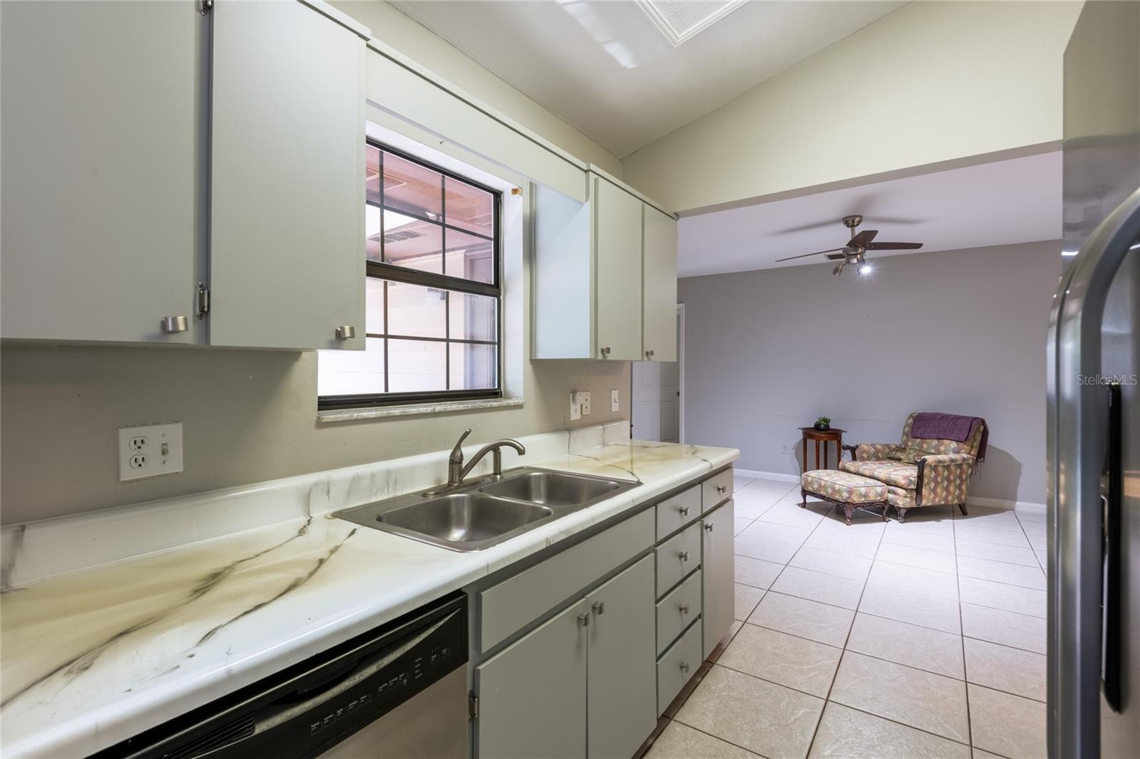 2305 FORREST CREST CIRCLE, Lutz, FL 33549