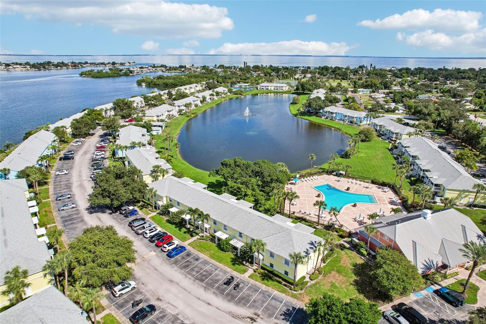 102 POMPANO DRIVE SE, #D, St Petersburg, FL 33705