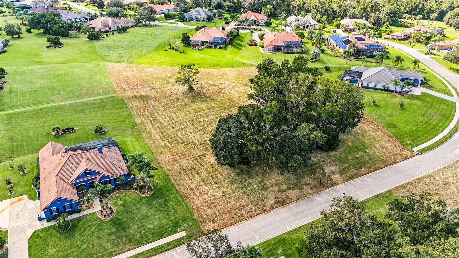 13628 CARNOUSTIE CIR, Dade City, FL 33525