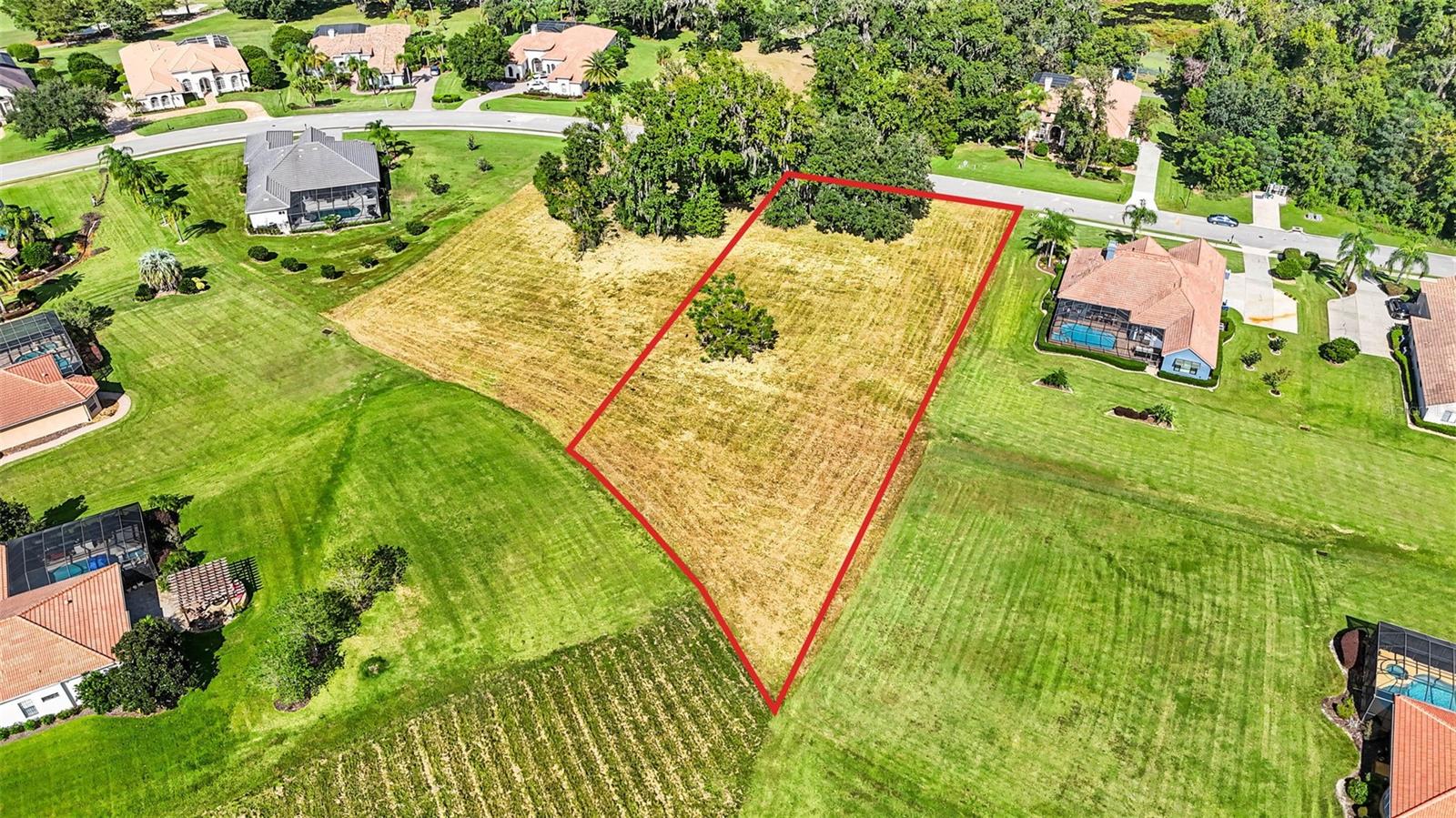 13628 CARNOUSTIE CIR, Dade City, FL 33525