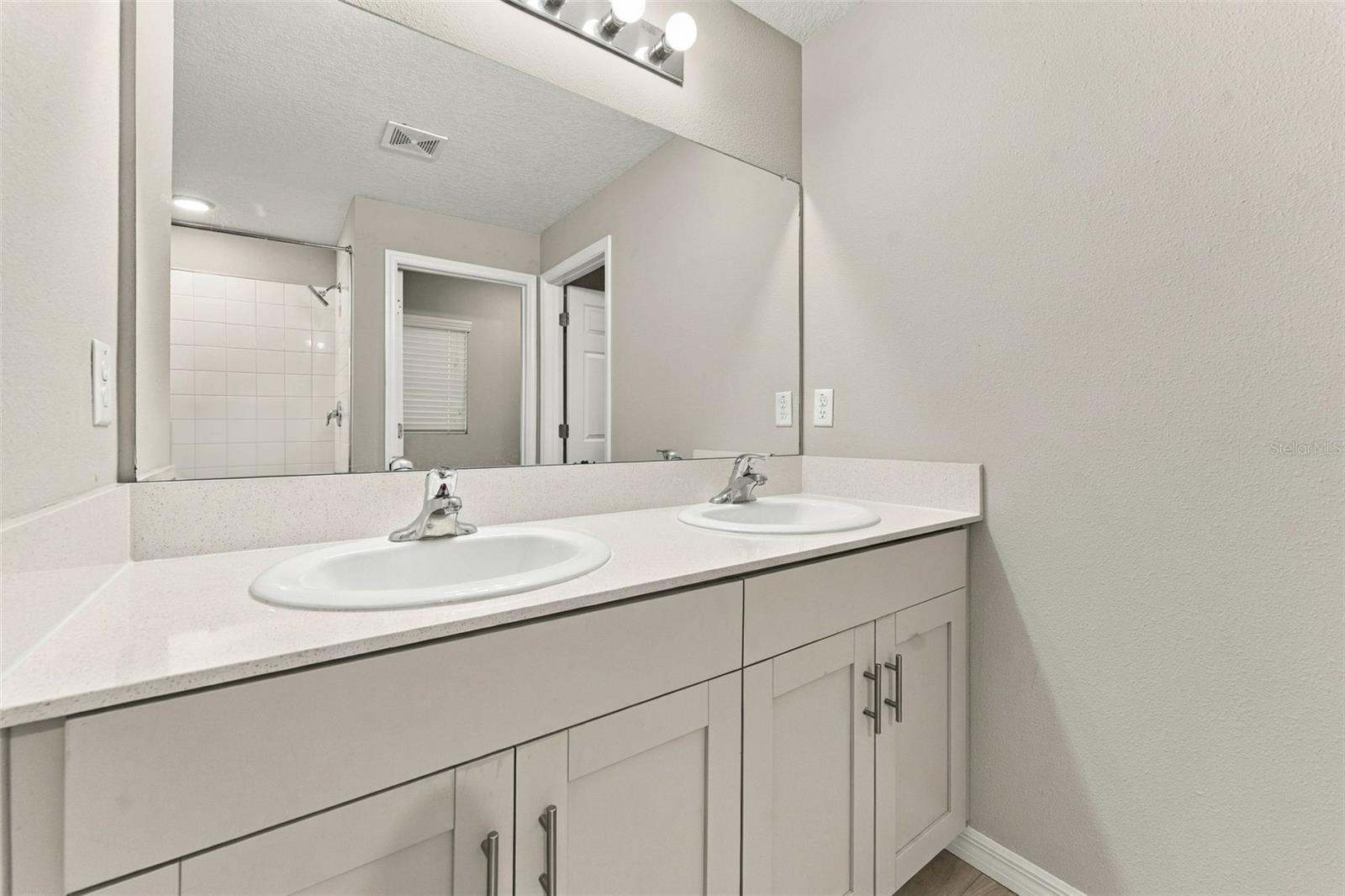 12648 TANNENCREST DRIVE, Riverview, FL 33579