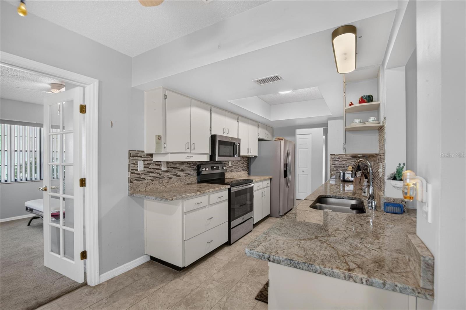 2023 EL RANCHO DRIVE, Sun City Center, FL 33573