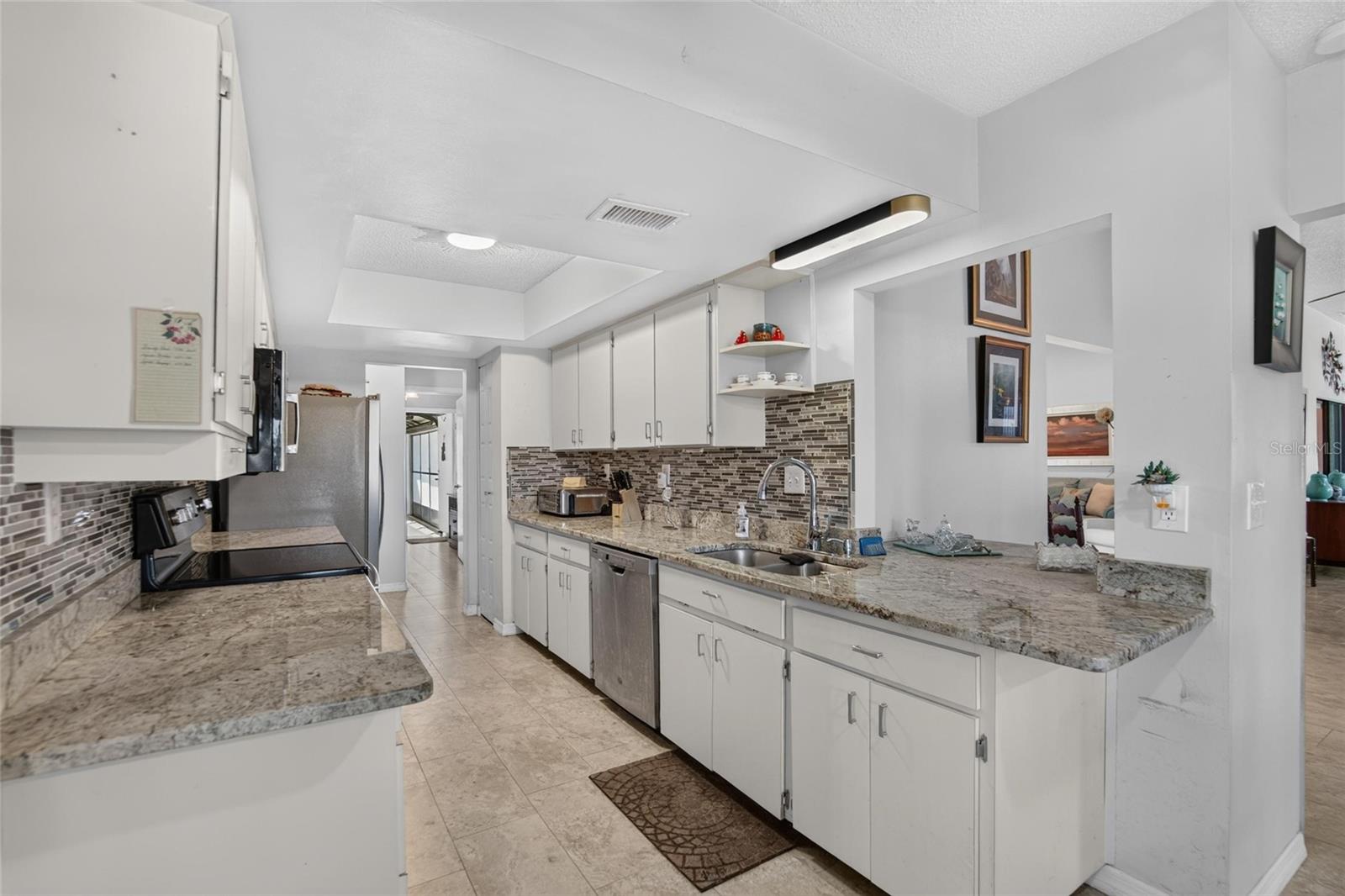 2023 EL RANCHO DRIVE, Sun City Center, FL 33573