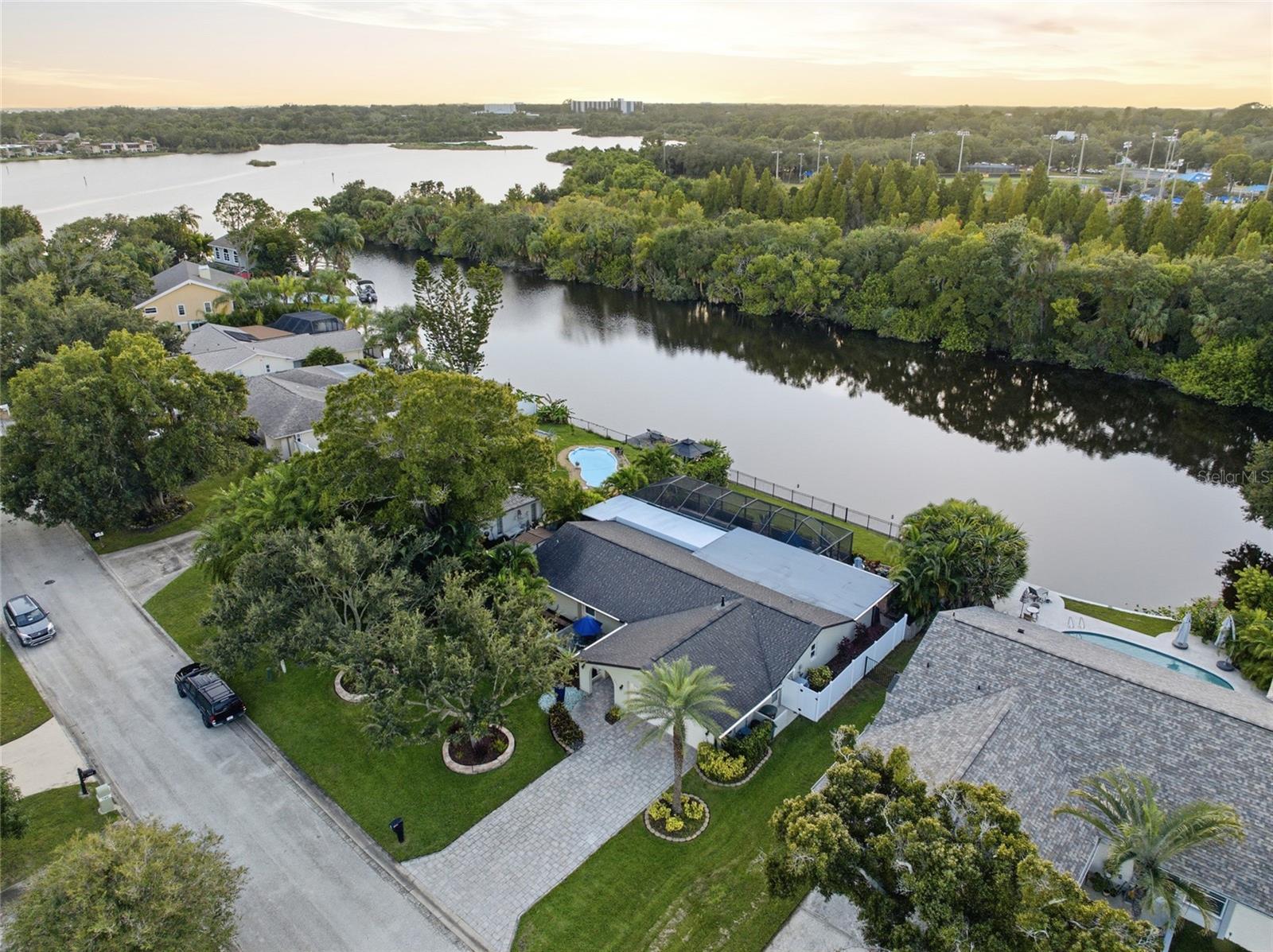 725 DEL ORO DRIVE, Safety Harbor, FL 34695