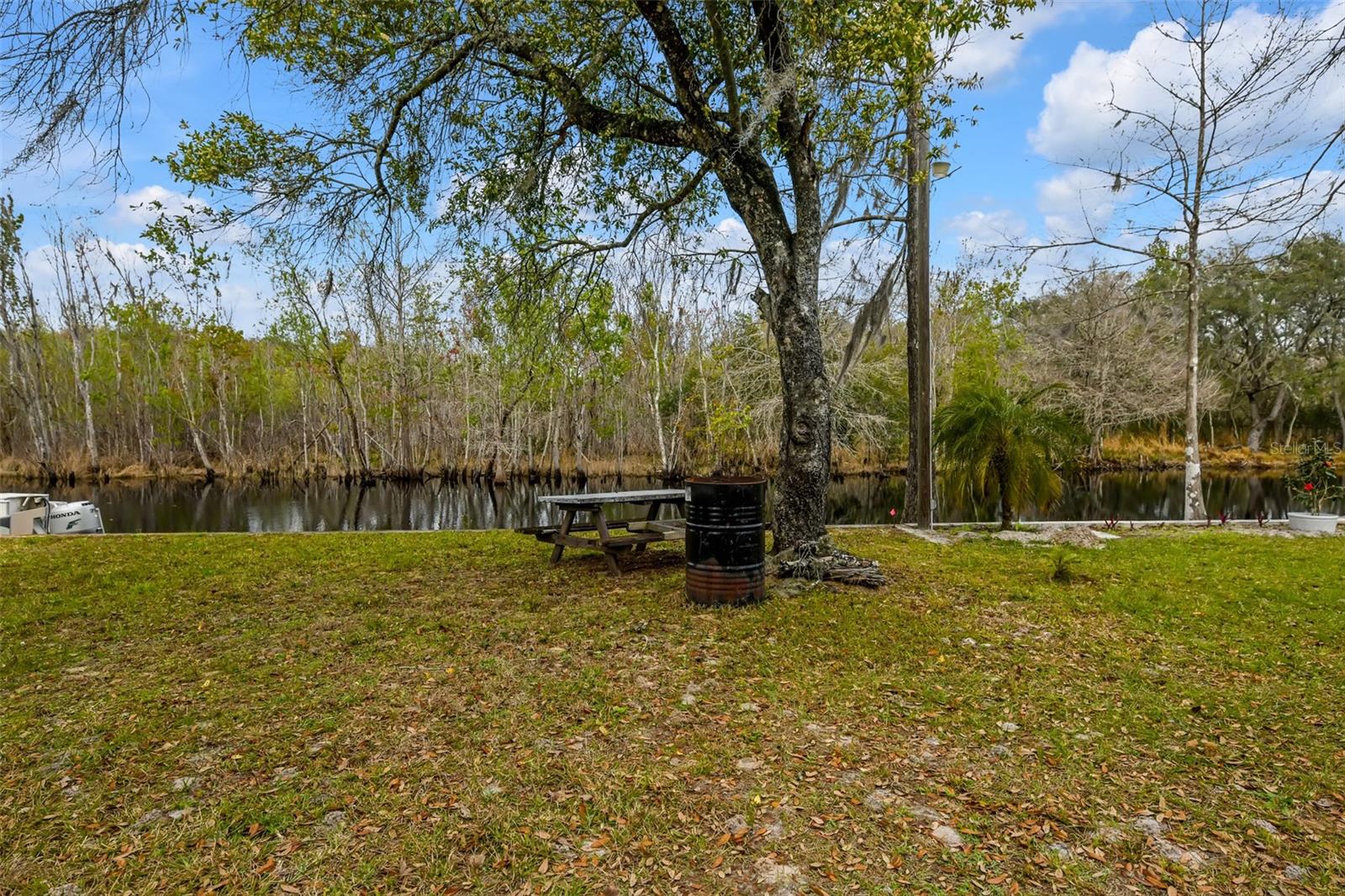 11199 E TARPON COURT, Floral City, FL 34436
