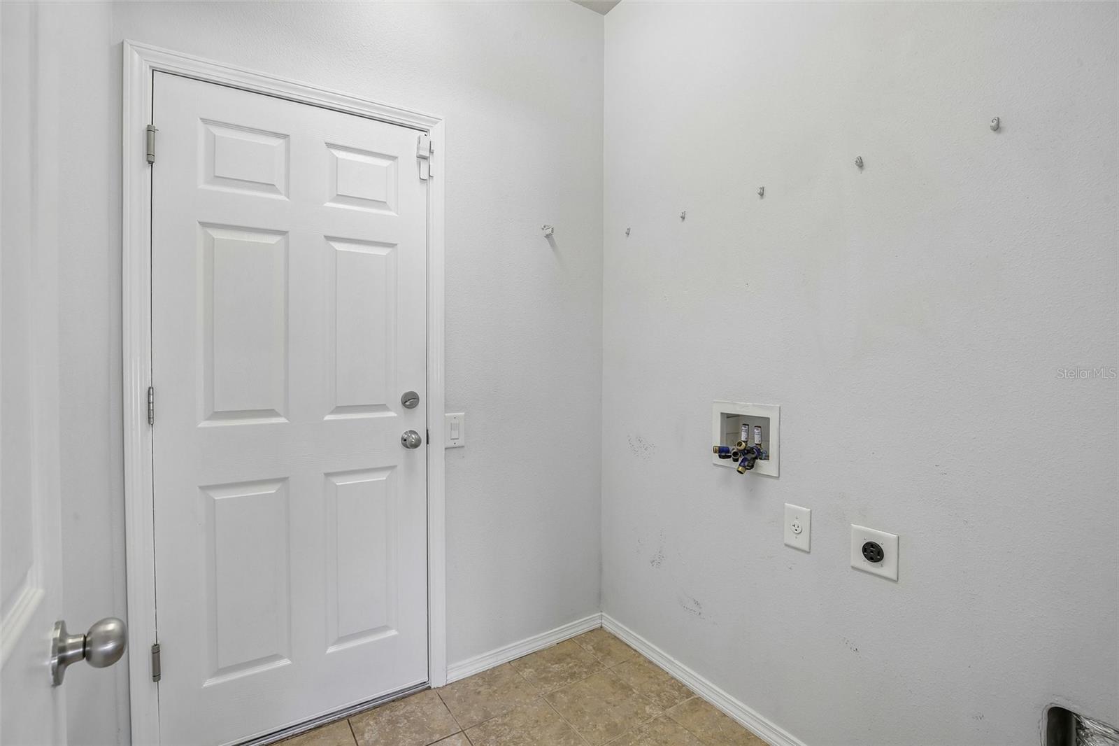 1847 TRILLIUM BOULEVARD, Brooksville, FL 34604
