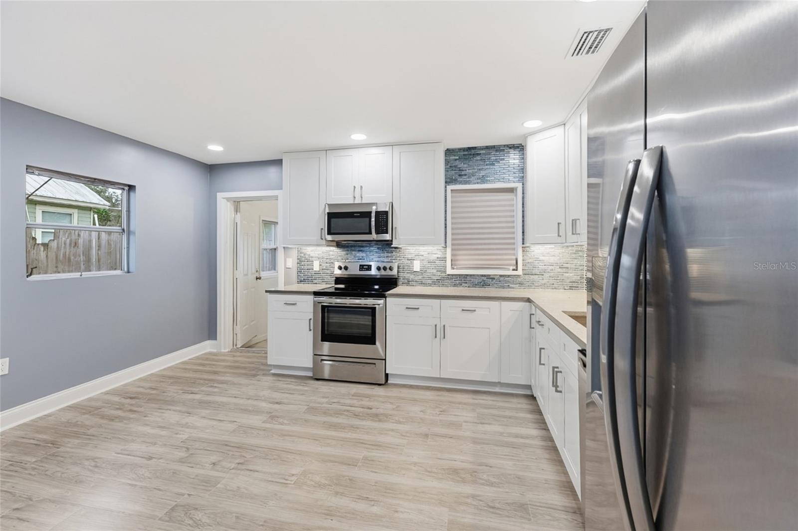 8407 N NEWPORT AVENUE, Tampa, FL 33604