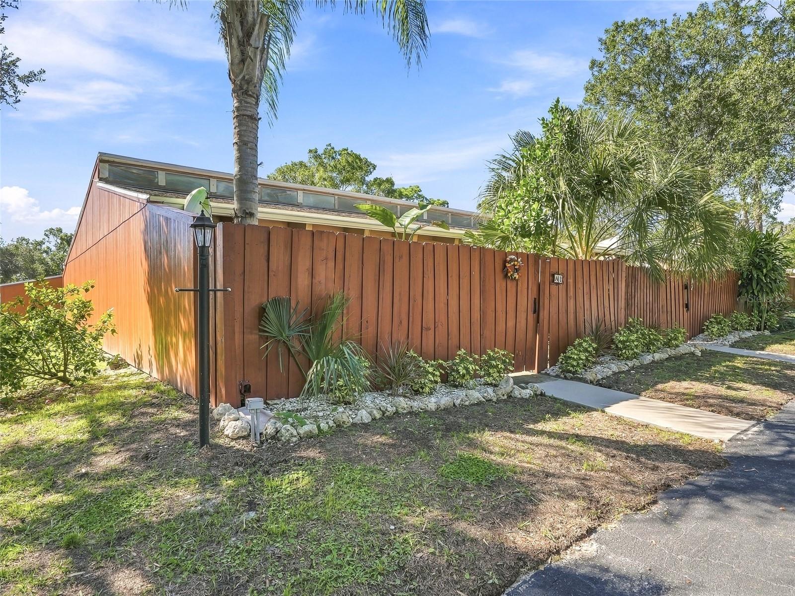 500 N JEFFERSON AVENUE, #A1, Sarasota, FL 34237
