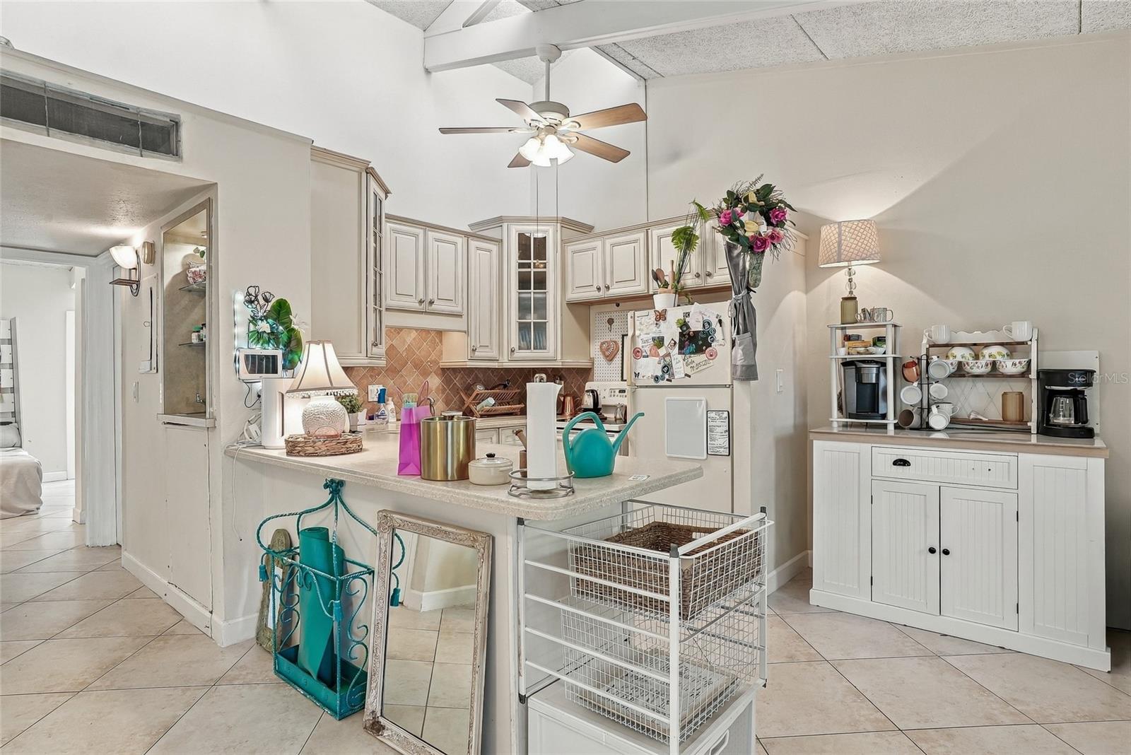 500 N JEFFERSON AVENUE, #A1, Sarasota, FL 34237