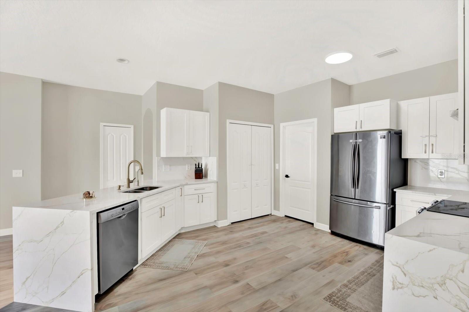 29849 BOYETTE OAKS PLACE, Wesley Chapel, FL 33545