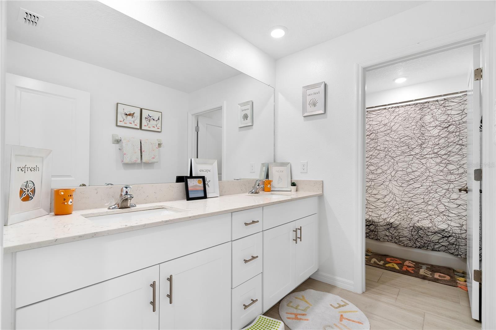 5009 FIDDLE FIG AVENUE, Wimauma, FL 33598