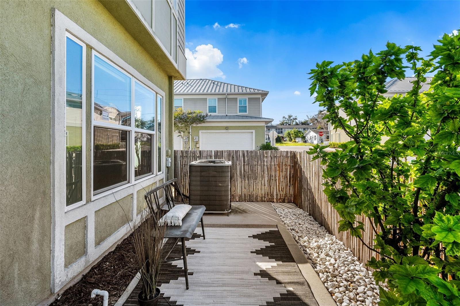 1282 CALUSA CIRCLE, Clearwater, FL 33755