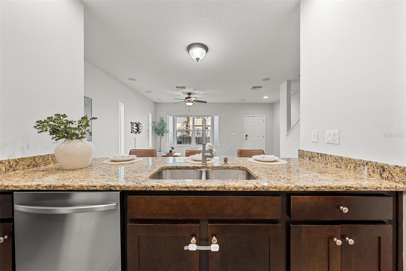 1282 CALUSA CIRCLE, Clearwater, FL 33755
