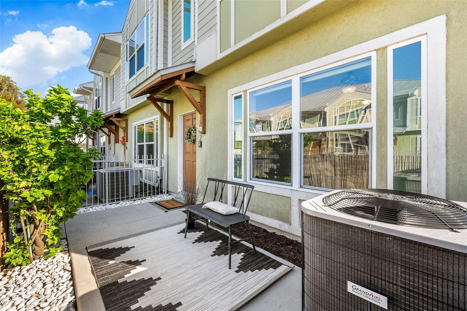 1282 CALUSA CIRCLE, Clearwater, FL 33755 1282 CALUSA CIRCLE, Clearwater, FL 33755