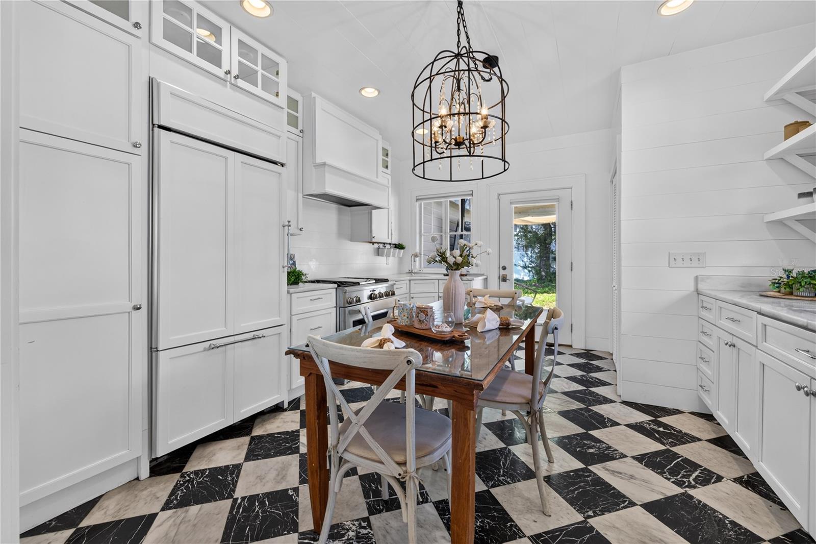 2106 8TH AVENUE W, Bradenton, FL 34205