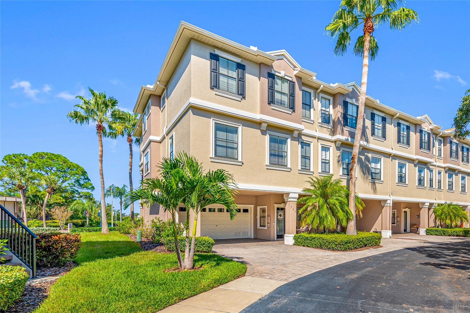 580 BELLA LOOP, Dunedin, FL 34698