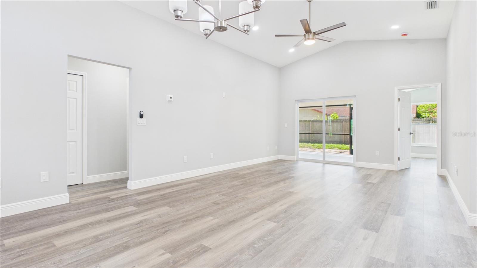 11108 WINDPOINT DRIVE, Tampa, FL 33635