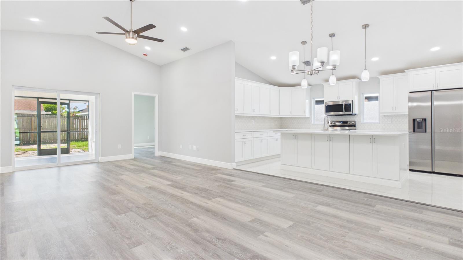 11108 WINDPOINT DRIVE, Tampa, FL 33635 11108 WINDPOINT DRIVE, Tampa, FL 33635