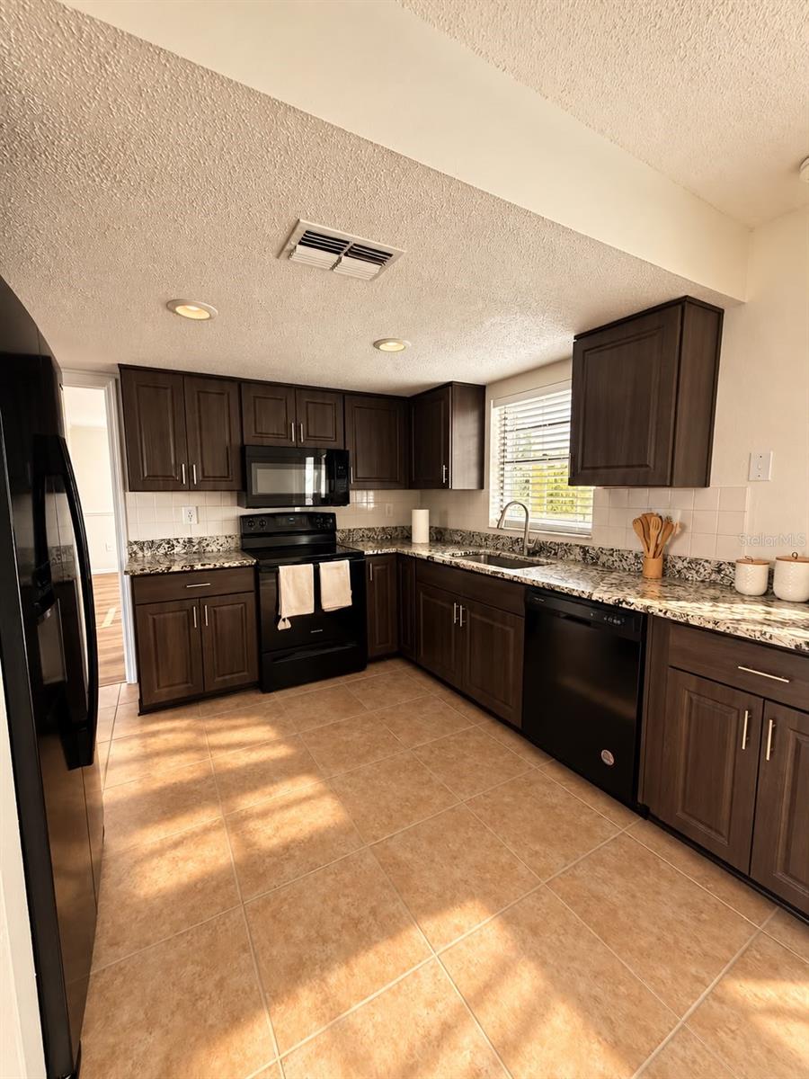 7295 EDINBURGH WAY, Weeki Wachee, FL 34613