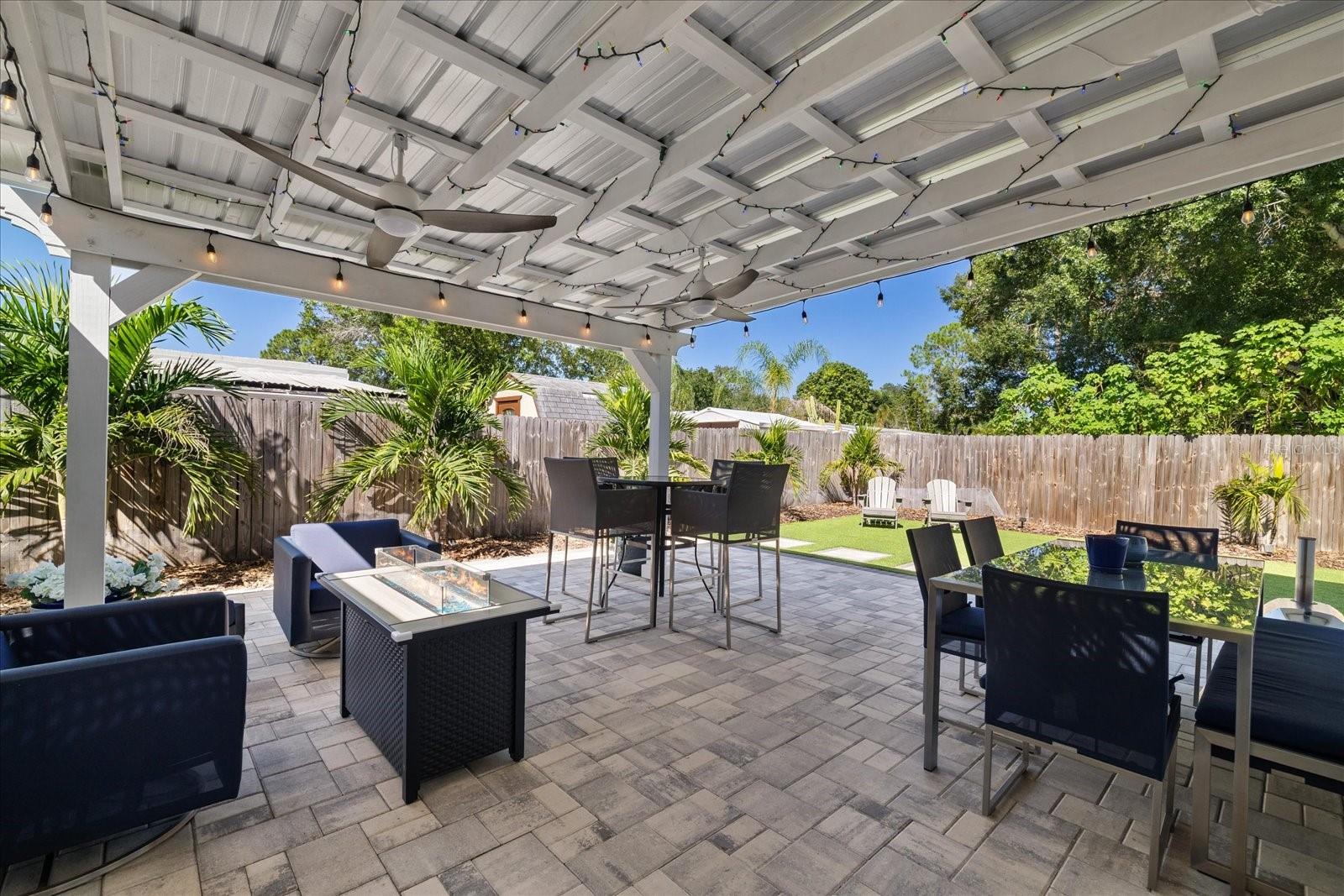 2905 W PAXTON AVENUE, Tampa, FL 33611