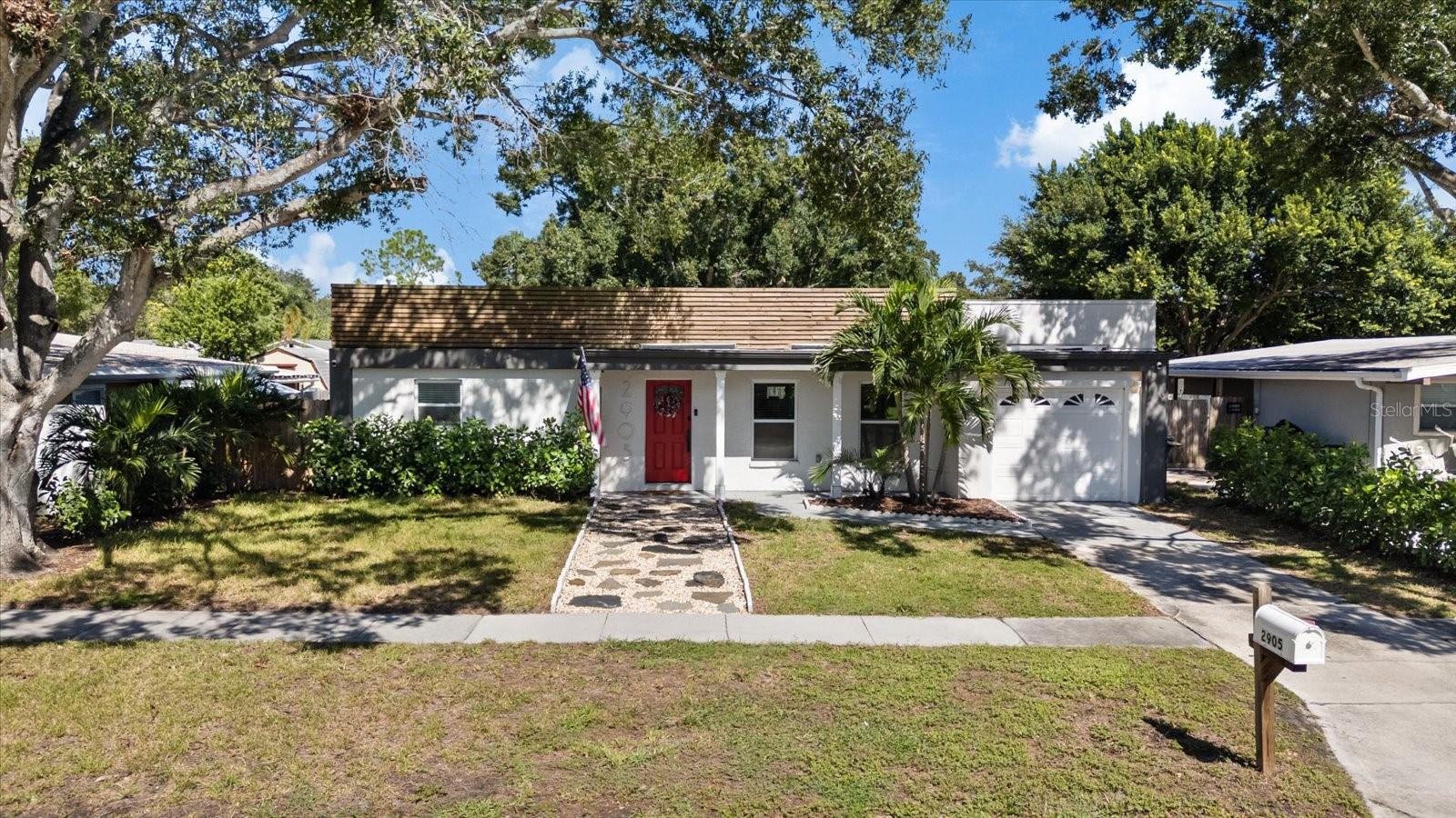 2905 W PAXTON AVENUE, Tampa, FL 33611
