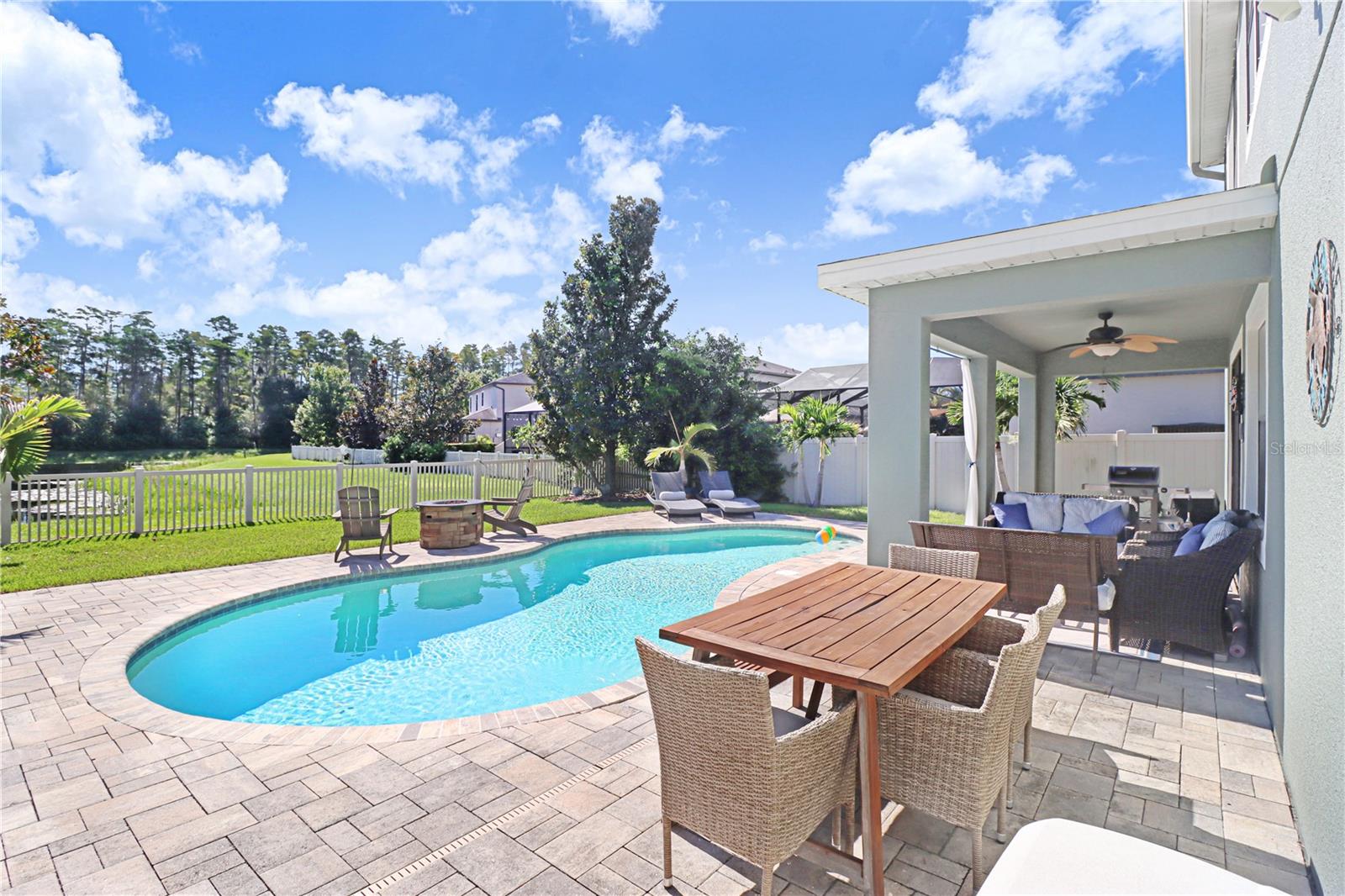 19472 LONG LAKE RANCH BOULEVARD, Lutz, FL 33558