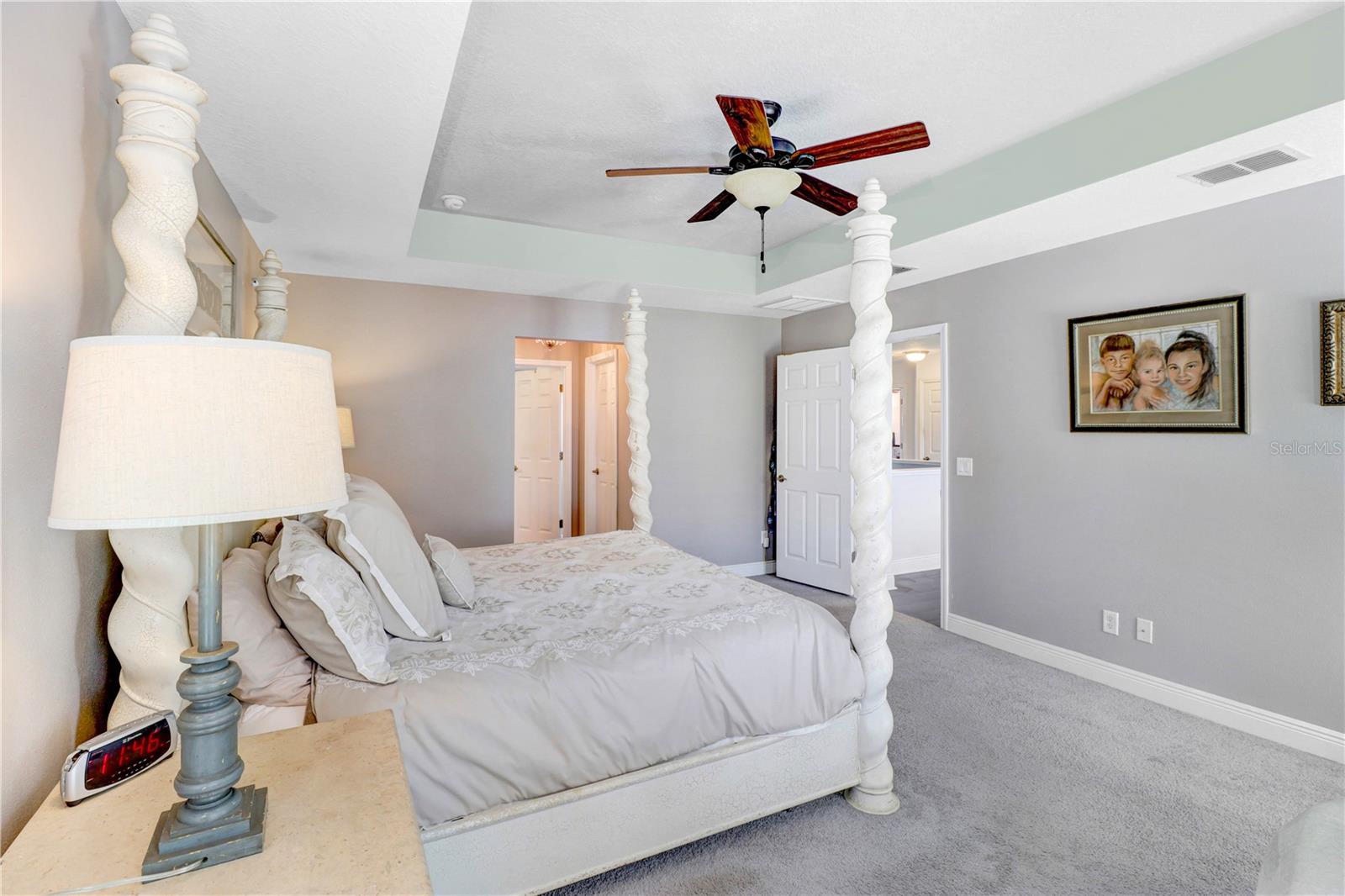 19472 LONG LAKE RANCH BOULEVARD, Lutz, FL 33558
