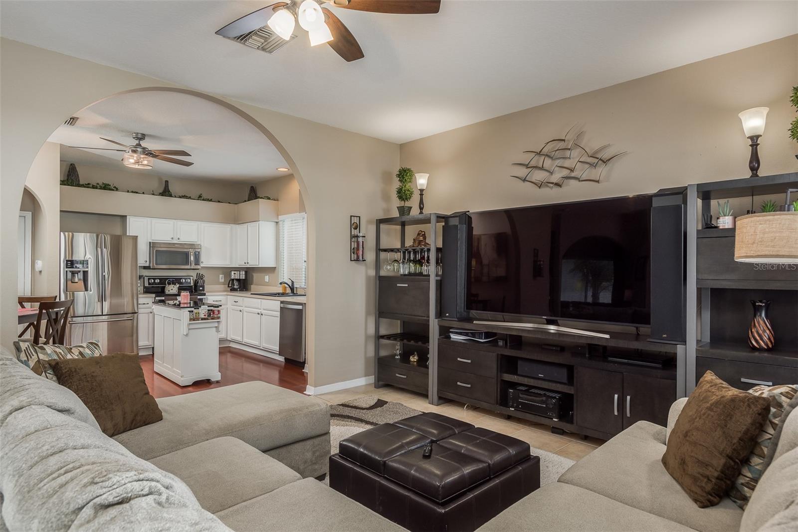 1633 SHADY OAKS DRIVE, Oldsmar, FL 34677