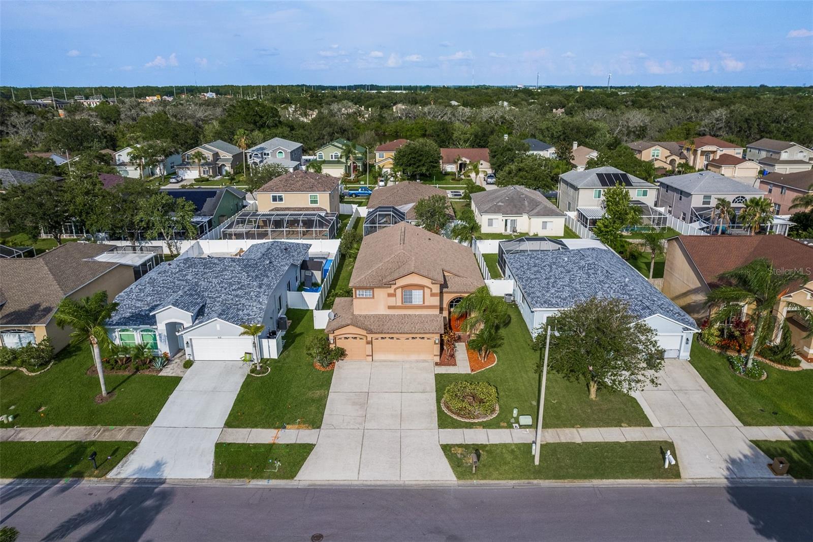 1633 SHADY OAKS DRIVE, Oldsmar, FL 34677