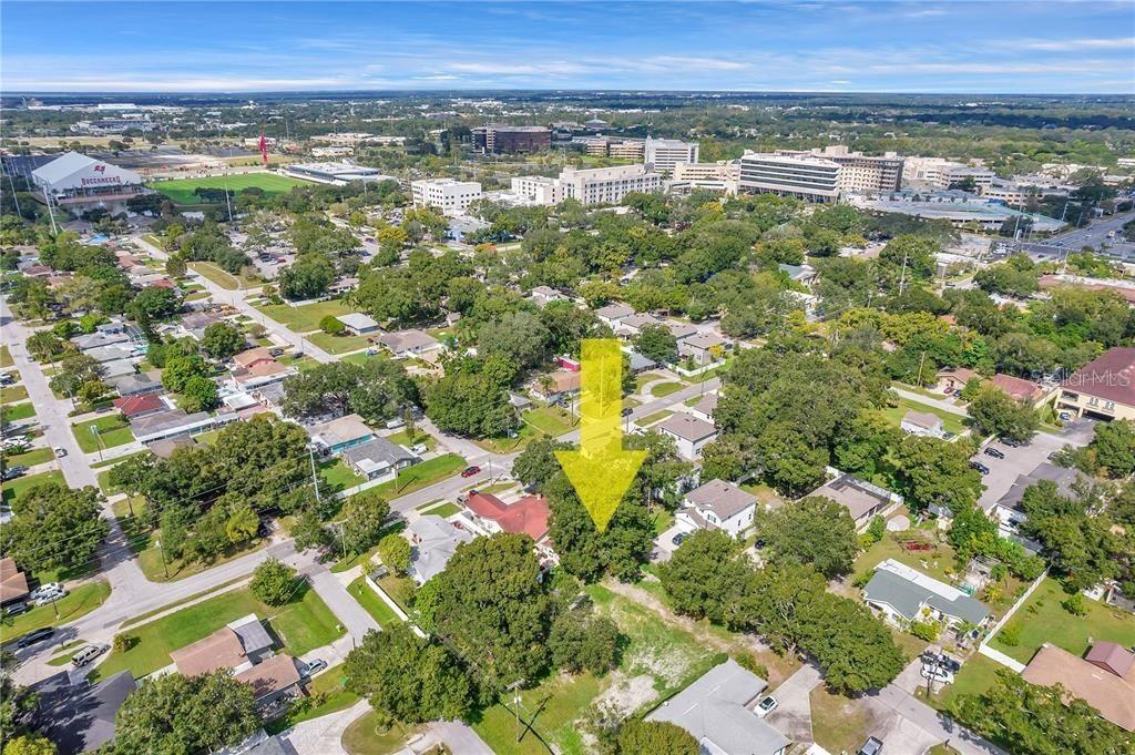 2710 W LAKE AVENUE, Tampa, FL 33607