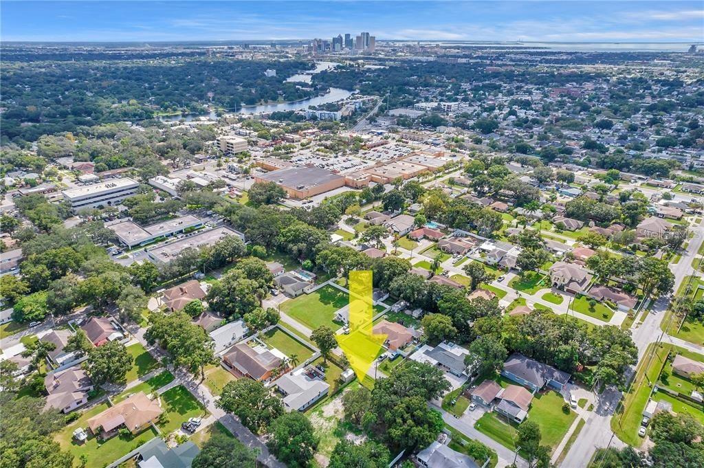 2710 W LAKE AVENUE, Tampa, FL 33607