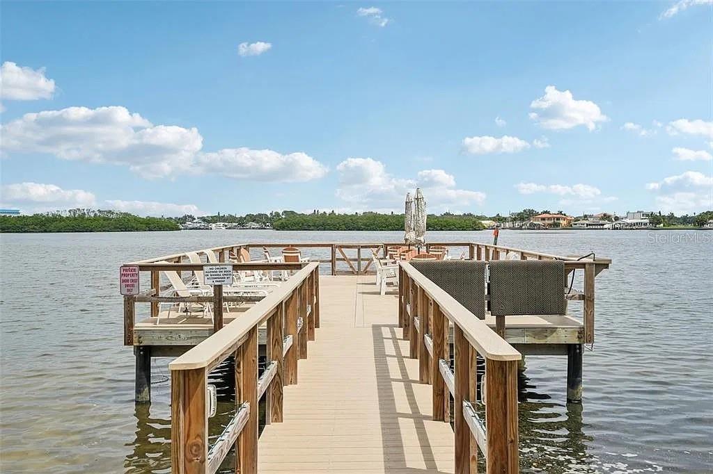 1847 SHORE DRIVE S, #216, South Pasadena, FL 33707