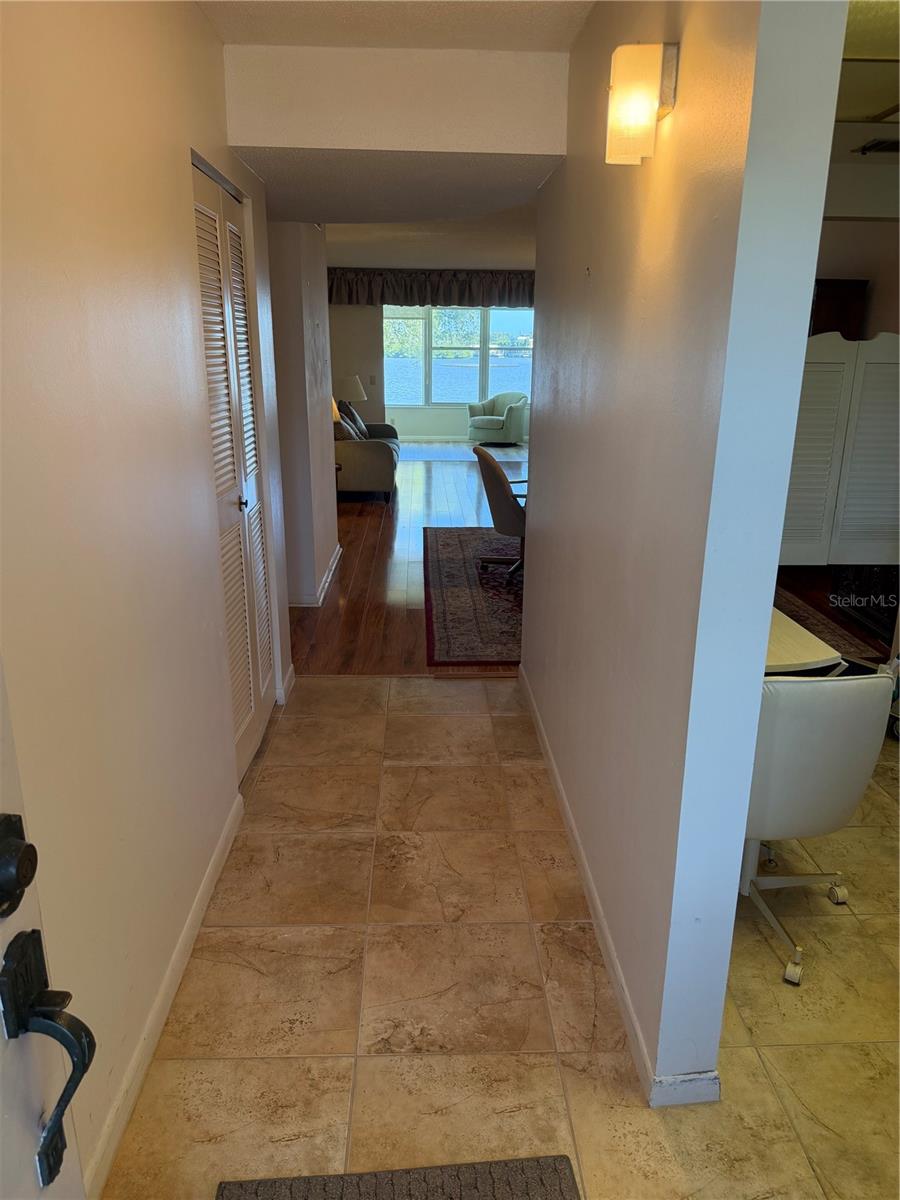 1847 SHORE DRIVE S, #216, South Pasadena, FL 33707