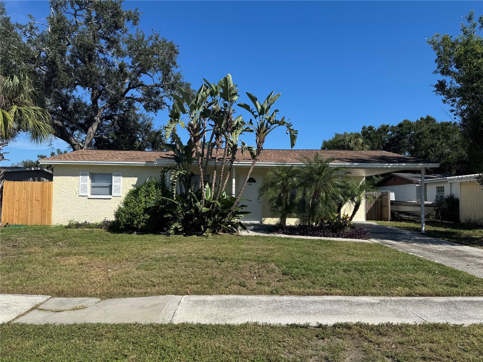 4423 W VARN AVENUE, Tampa, FL 33616 4423 W VARN AVENUE, Tampa, FL 33616