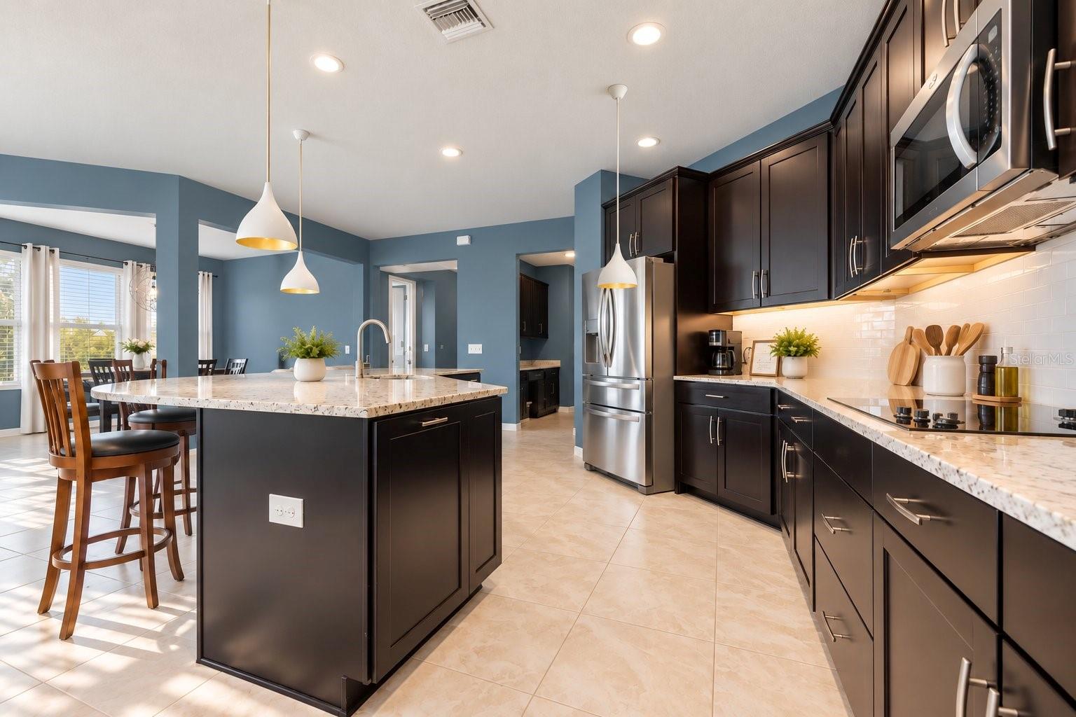 18922 ROSEATE DRIVE, Lutz, FL 33558