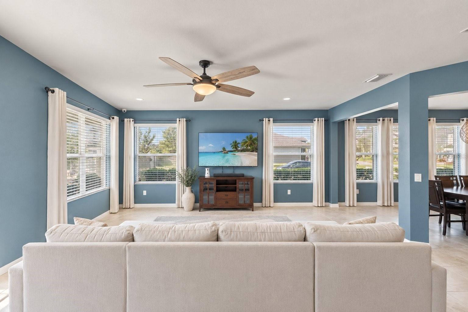 18922 ROSEATE DRIVE, Lutz, FL 33558