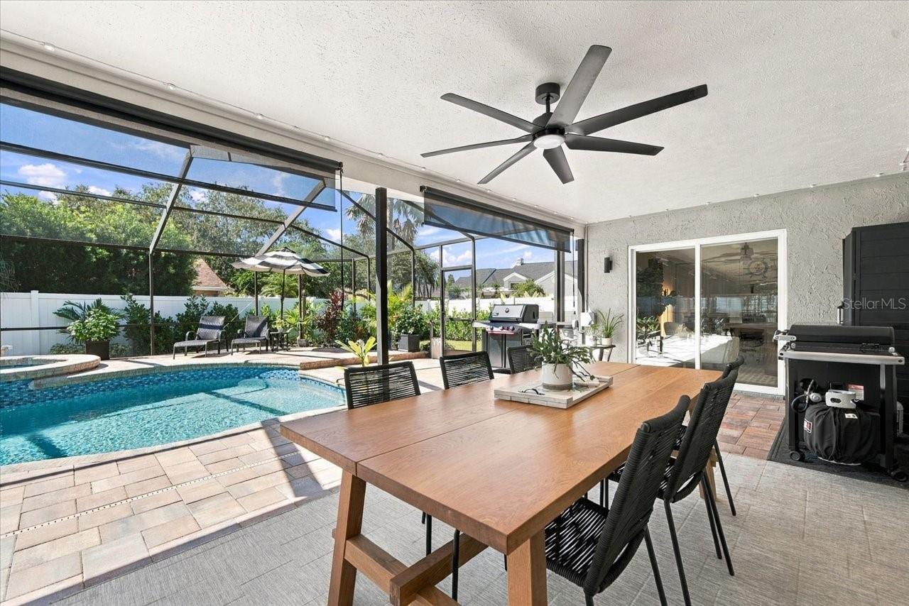 13810 LAKE VILLAGE PLACE, Tampa, FL 33618
