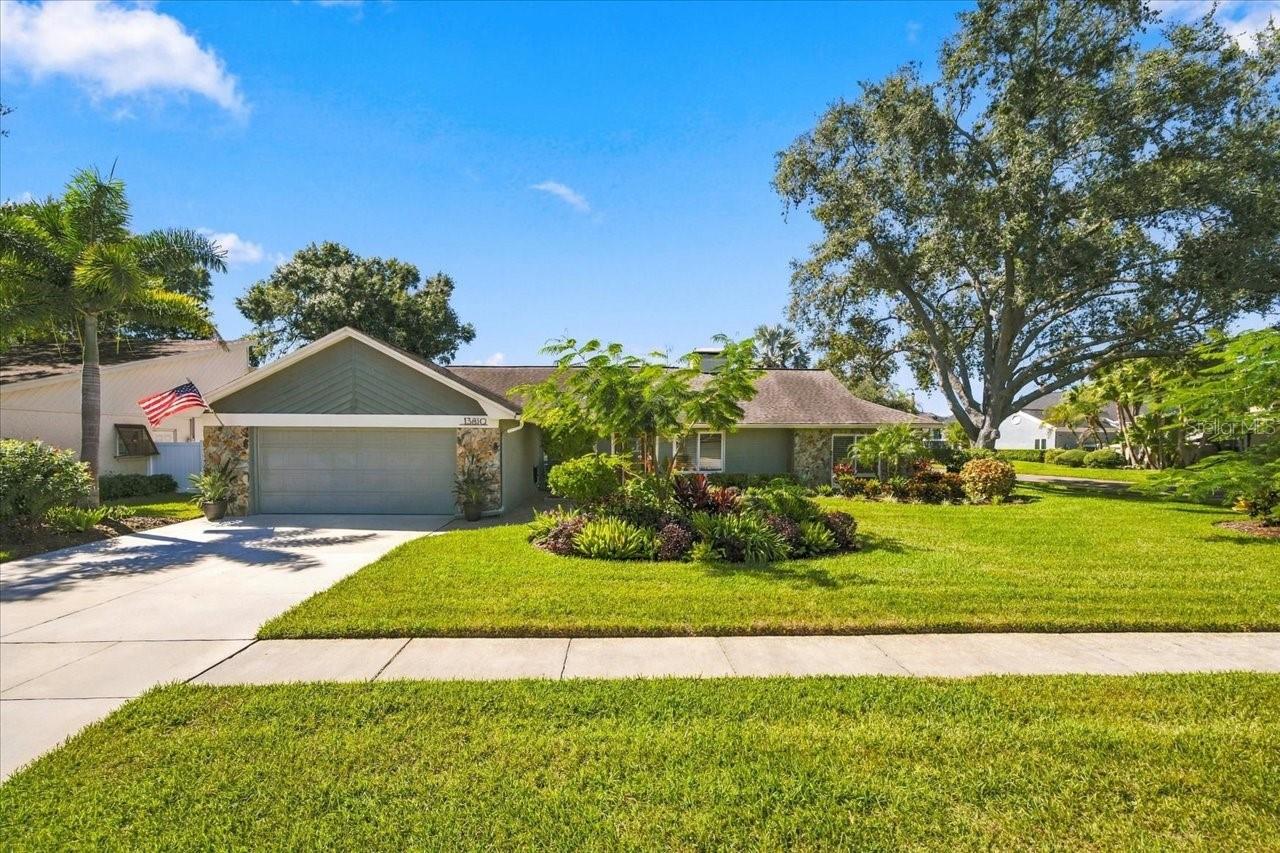 13810 LAKE VILLAGE PLACE, Tampa, FL 33618 13810 LAKE VILLAGE PLACE, Tampa, FL 33618