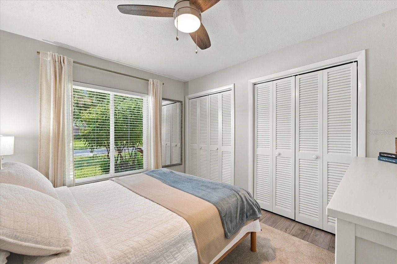 13810 LAKE VILLAGE PLACE, Tampa, FL 33618