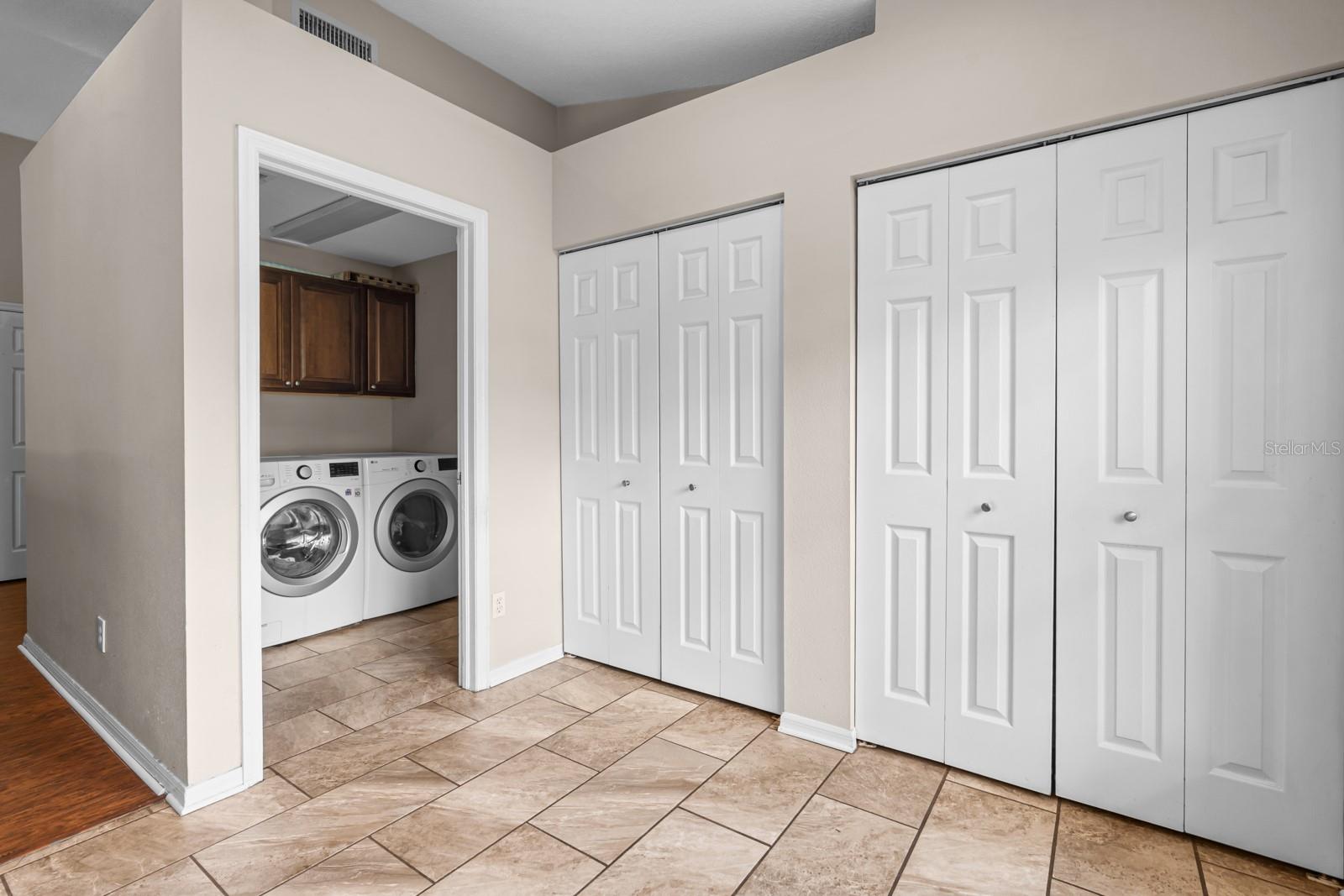 4626 PRESTON WOODS DRIVE, Valrico, FL 33596