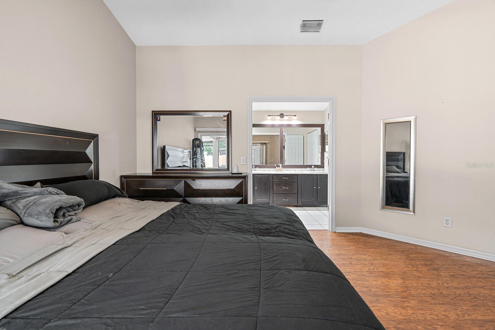4626 PRESTON WOODS DRIVE, Valrico, FL 33596