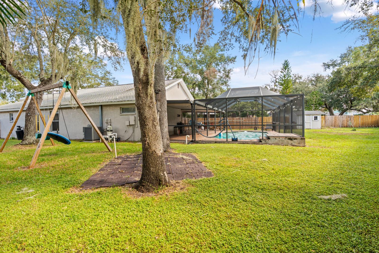 4626 PRESTON WOODS DRIVE, Valrico, FL 33596