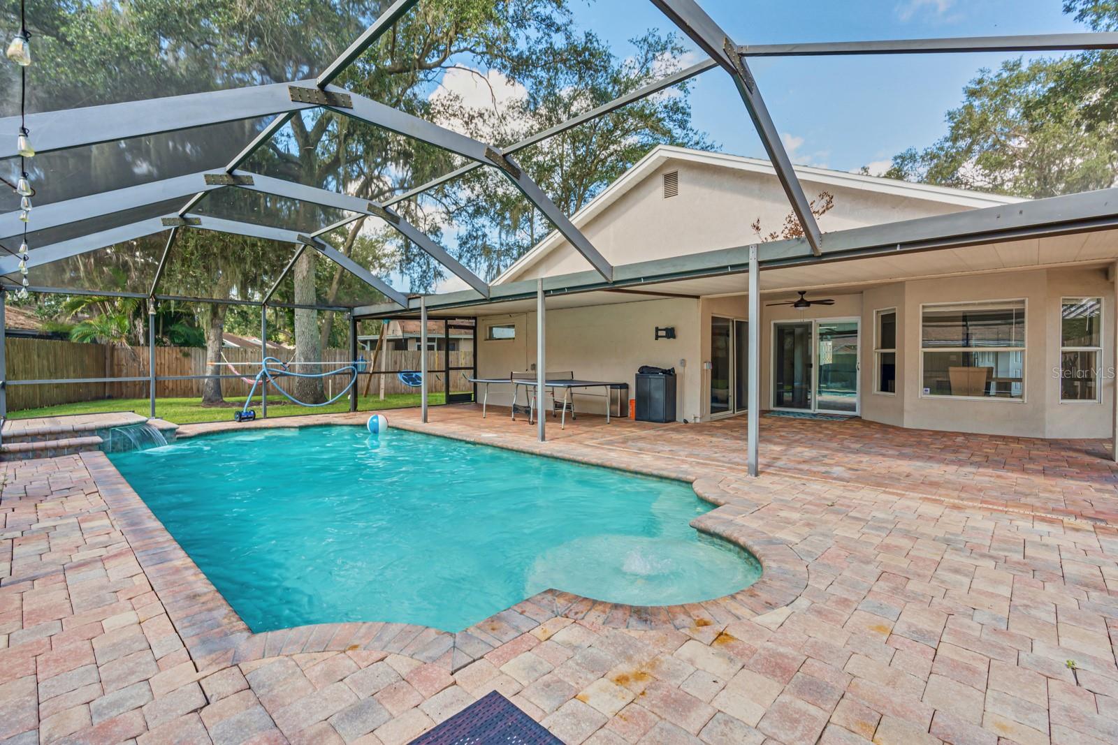 4626 PRESTON WOODS DRIVE, Valrico, FL 33596