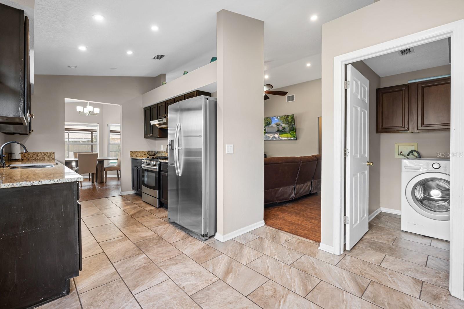 4626 PRESTON WOODS DRIVE, Valrico, FL 33596