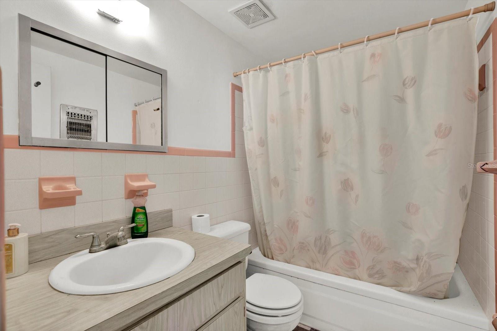 6102 INDIANA AVENUE, New Port Richey, FL 34653