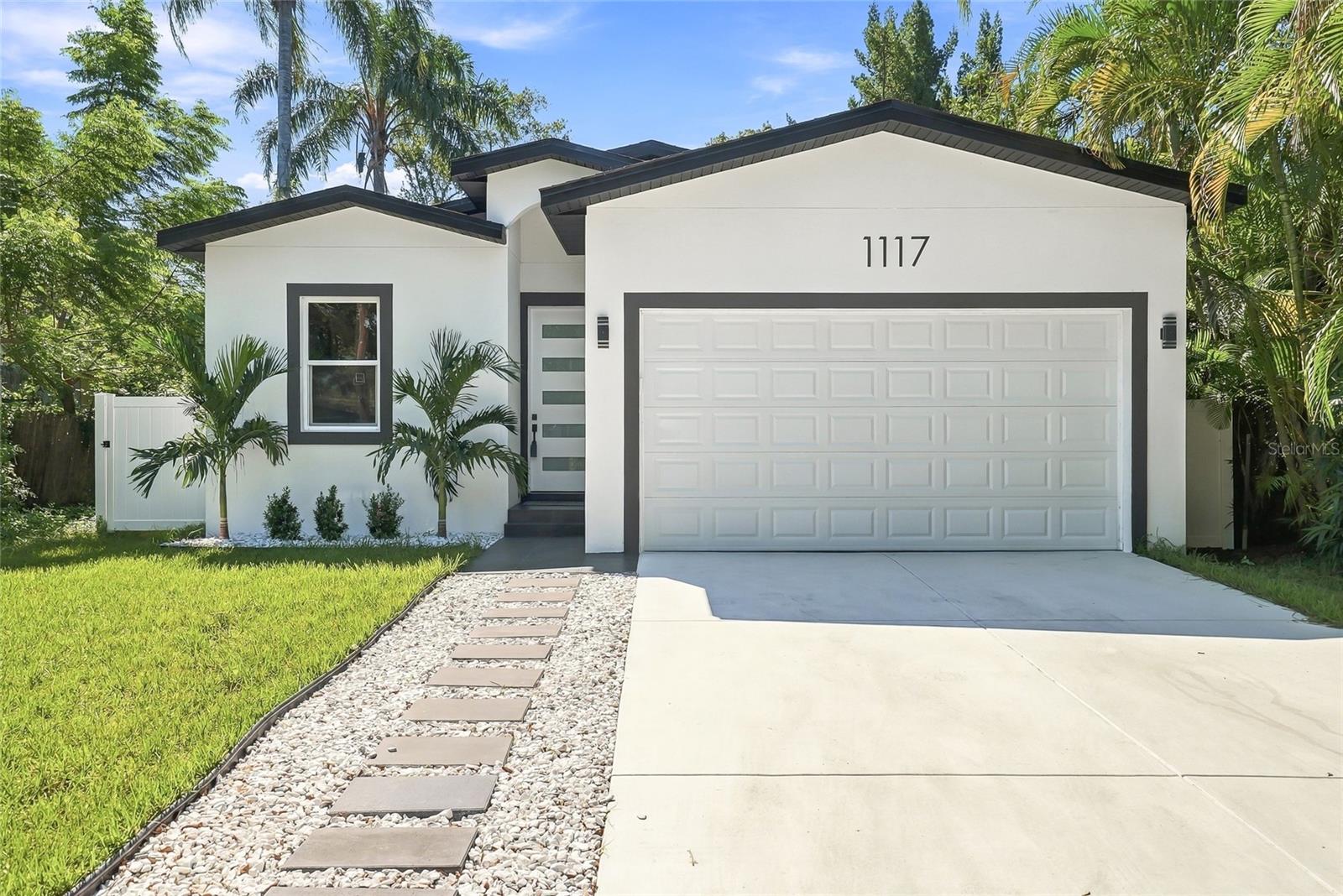 1117 15TH AVENUE NW, Largo, FL 33770