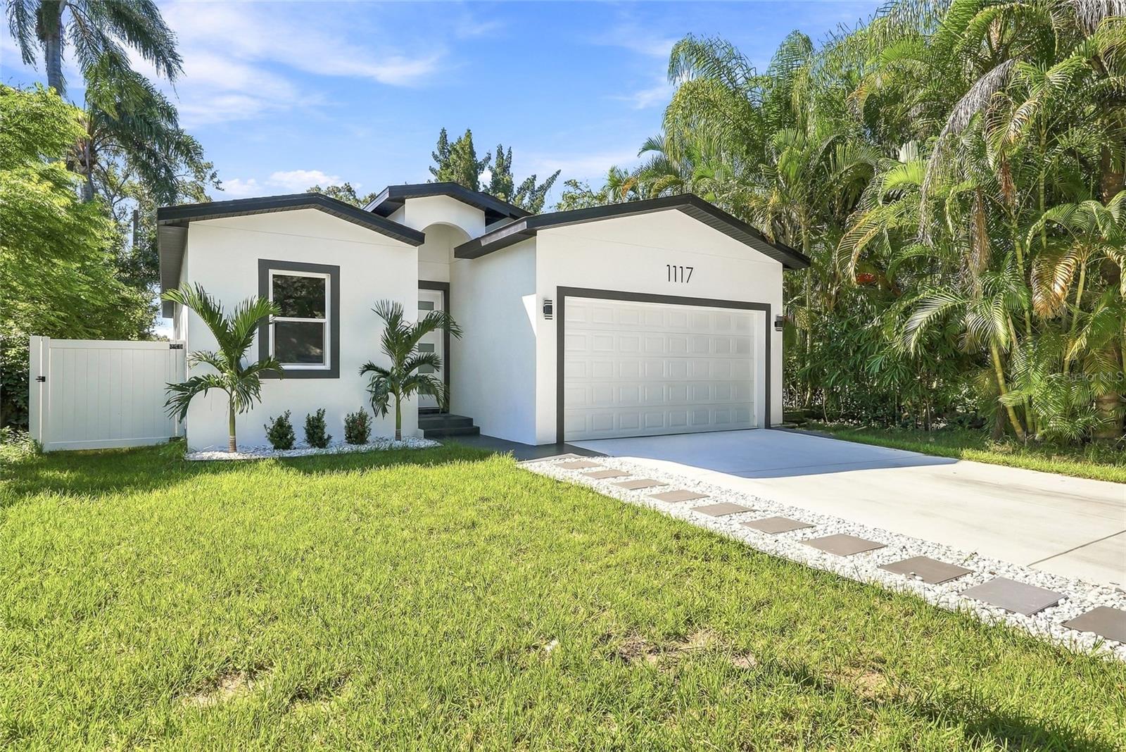 1117 15TH AVENUE NW, Largo, FL 33770