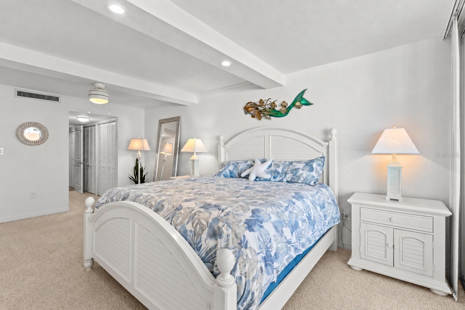 17920 GULF BOULEVARD, #302, Redington Shores, FL 33708