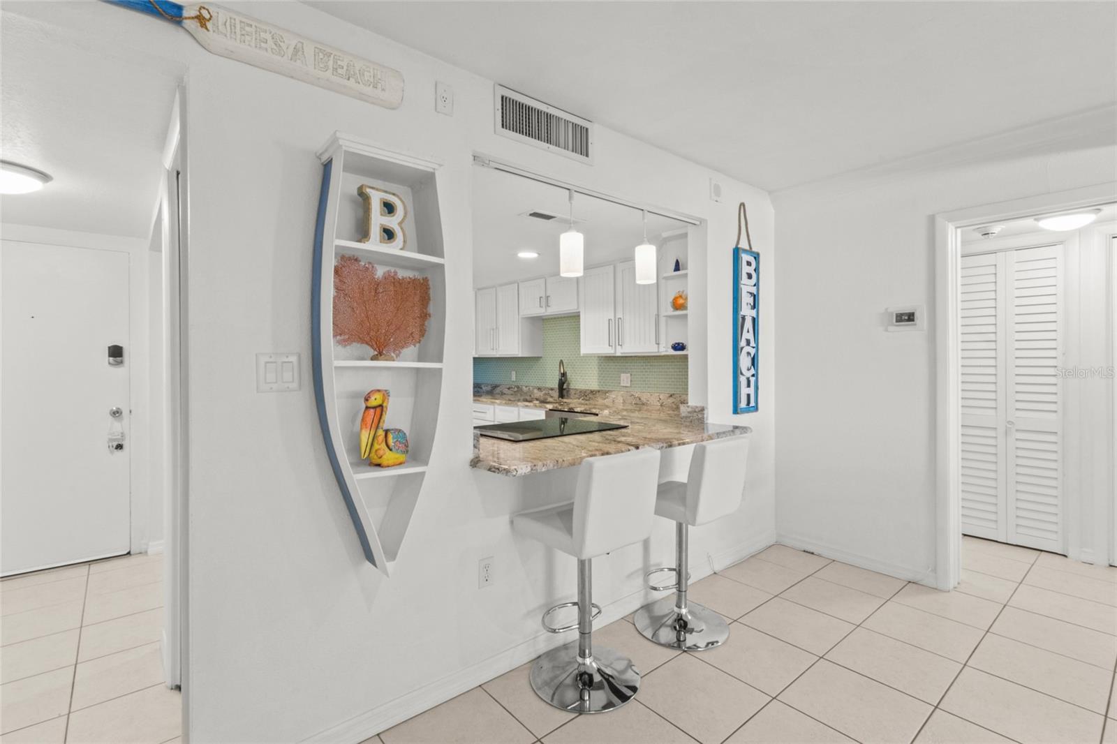 17920 GULF BOULEVARD, #302, Redington Shores, FL 33708