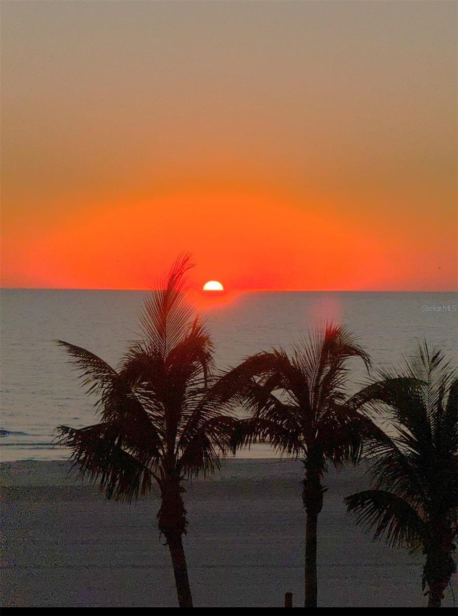 17920 GULF BOULEVARD, #302, Redington Shores, FL 33708